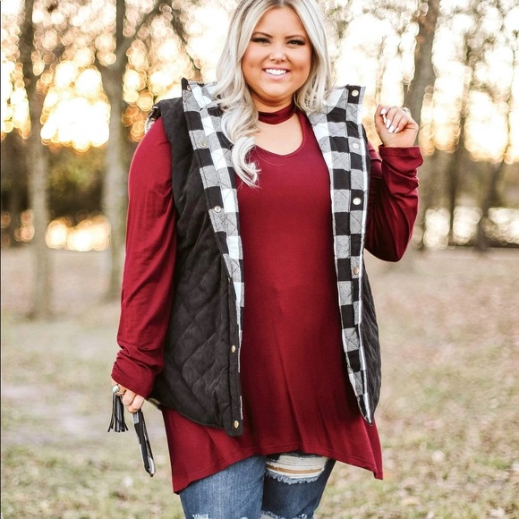 GLITZY GIRLZ BOUTIQUE Way Too Long Burgundy Top - Picture 5 of 5